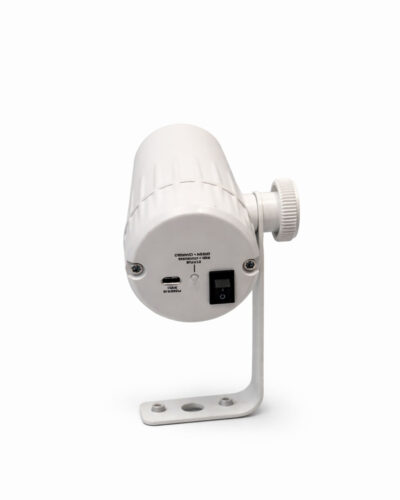 Wireless Cake Pin Spot in use